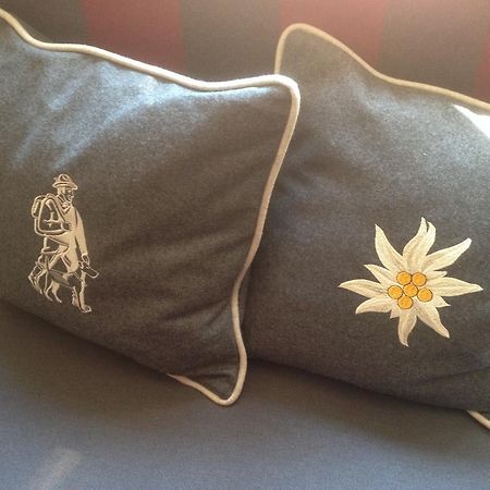 Die Post Hotel Bad Groenenbach Bagian luar foto