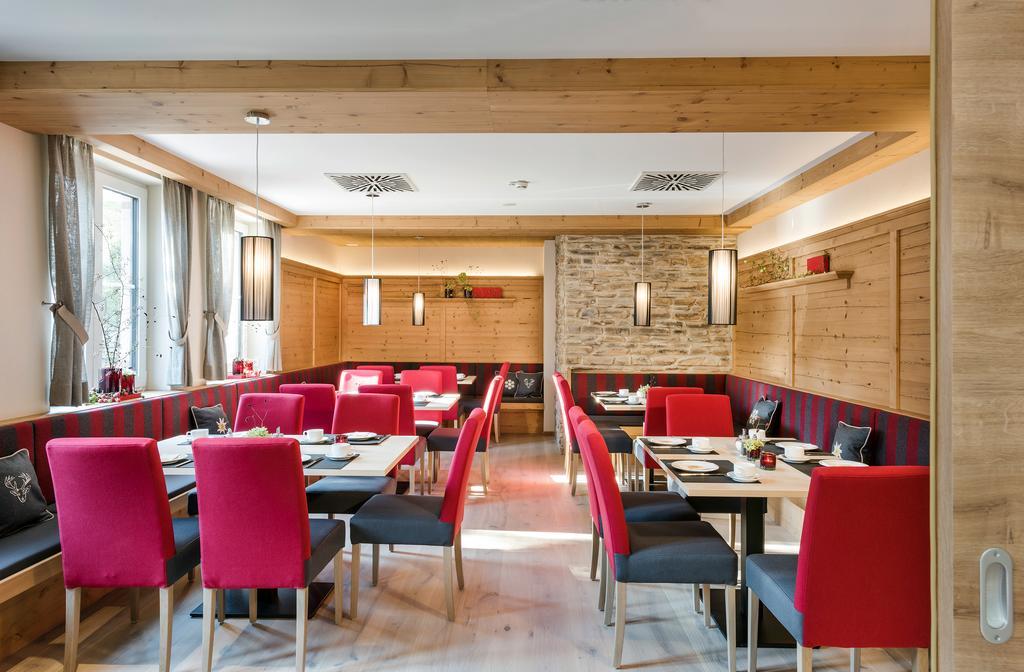 Die Post Hotel Bad Groenenbach Bagian luar foto